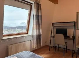 Helles Maisonette Apartment, Balkon, all-in 5G