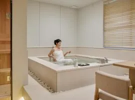 Anook Hotel & Spa Ilsan Tanhyeon