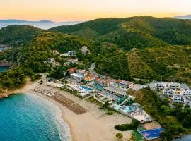 Trypiti Resort Blue Dream Palace and Hive Water Park