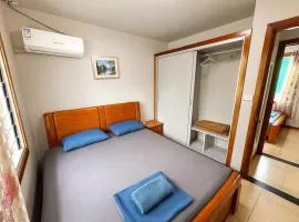 Two bedroom -King sized bedroom-Free parking