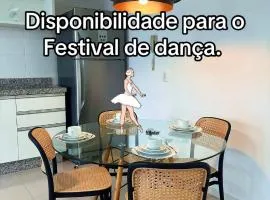 Apartamento a 2km do Festival de Danca, lado do shopping muller