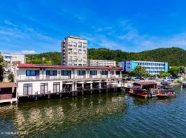 盆苏尼亚达米罗酒店