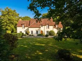 Spacieuse villa avec piscine privée à Chailly-en-Brie