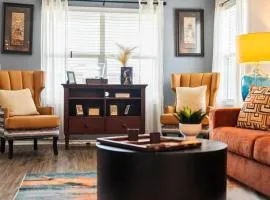 Stylish 4BR Retreat | EV Charger | San Marcos