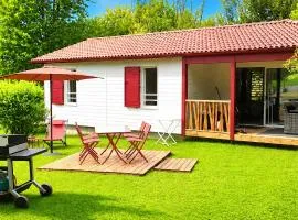 Chalet HABIA TXIKIA 4 pers, neuf, sur Hasparren, calme, avec piscine et climatisation, Pays Basque