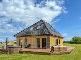 Awesome Home In Spøttrup With Wifi