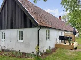 Gorgeous Apartment In Pärup With Wifi