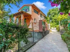 Villa Aurora with Sea View