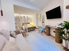 Alpha Estudios, Apartamentos turísticos