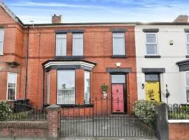 Crosby & Waterloo Beachside Stay