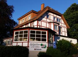 Landgasthaus Zu den Erdfällen，位于巴特皮尔蒙特的旅馆