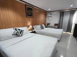 Shenna's Beach Resort Boracay