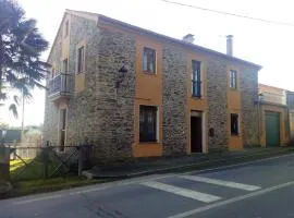 Spacious villa with pool in Empalme de Vilar - 300 m², 8 guests