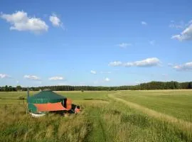 Dzika Jurta na Łebkach