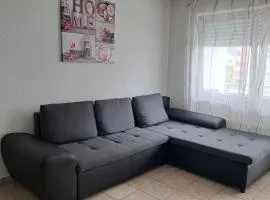 Schicke 2 Zimmer Wohnung ganz Zentral Und ruhig! Nähe Bahnhof!