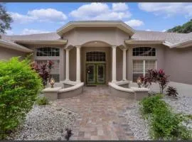Escape to Luxury in The Villages