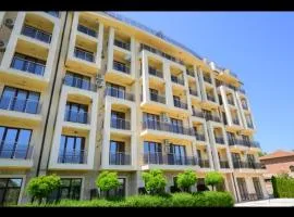 Azur properties 25