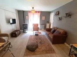 Appartement cosy tout équipé centre d'Olliergues