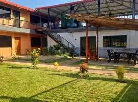 mi casa tropical