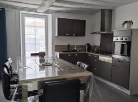 Maison de campagne calme et élégante