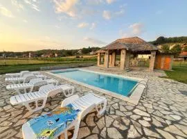 Čajića avlija pool house