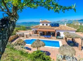 Mansion Piedras Blancas Colmenar by Ruralidays