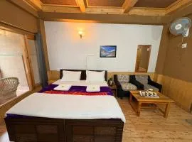 Bisht Niwas River Side Cottage