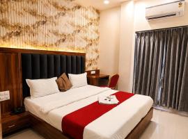 Transit Seven Hills Hotel Near Airport Mumbai T2，位于孟买的酒店