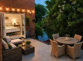 Oxford 5 BR Riverside House Garden River View Walk to City Centre Free Parking