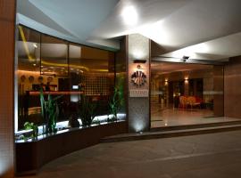 Itatiaia Hotel Passo Fundo，位于帕苏丰杜的酒店