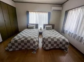 首集公寓 