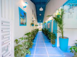Vllk Resort Near Arambol Beach North Goa，位于阿姆波尔的酒店