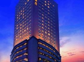 郑州粤海酒店，位于郑州二七罢工纪念塔附近的酒店