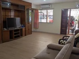 Syvert's Mawar Homestay