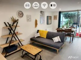 Duplex Near University, hippodrome, shopping center