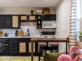 5min to Bishop Arts - Stay at Meadow House