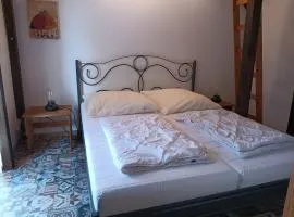 Ferien am Schloss - Wohnung 7 "der Adler", Ferienwohnung am Badesee