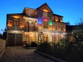 Sheki Villa boutique