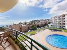 GuestReady - Apartment with pool in Garajau