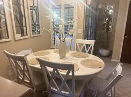 Ojai Serenity House and Casita Sleeps 10