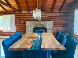 Lakewoods Cottage