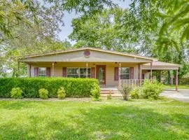 Family-Friendly Burnsville Home w/ Yard