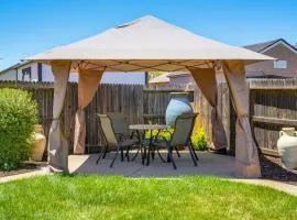 Sophisticated Sanctuary: 8 Mi to Lodi Wineries!