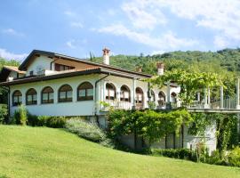 Turistična kmetija Štanfel，位于Podsabotin的酒店