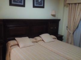 Hotel Don Carlos，位于卡索拉的酒店