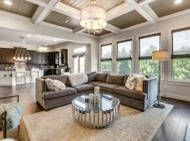 Executive 5BR Stay in Duluth w/ Pool Access