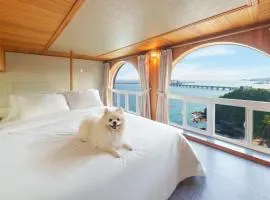 Samcheok Peacehousing Spa Pet Pension