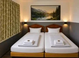 Hotel & Restaurant Heidekrug 24h Check-in, Pinneberg, Free Parking and WiFi