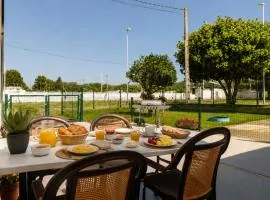 LA OCA Casa para 4 con patio cerca de las playas de Navia