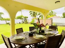 Séjour dépaysant à Villa Ahui Tautira - Vue imprenable sur le lagon